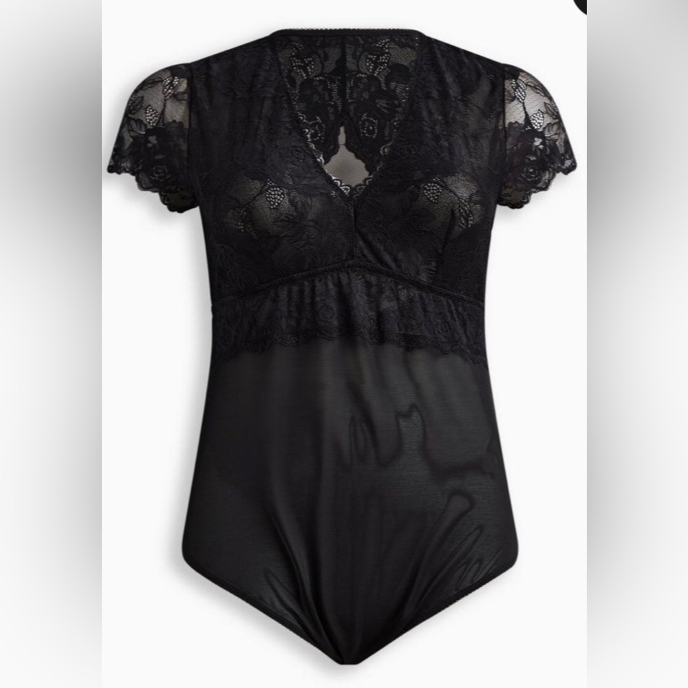 Floral Lace Short Sleeve Bodysuit